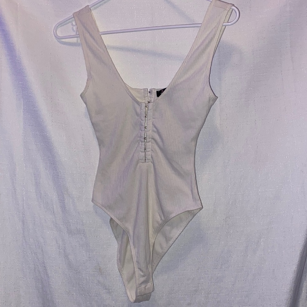 White XS bodysuit